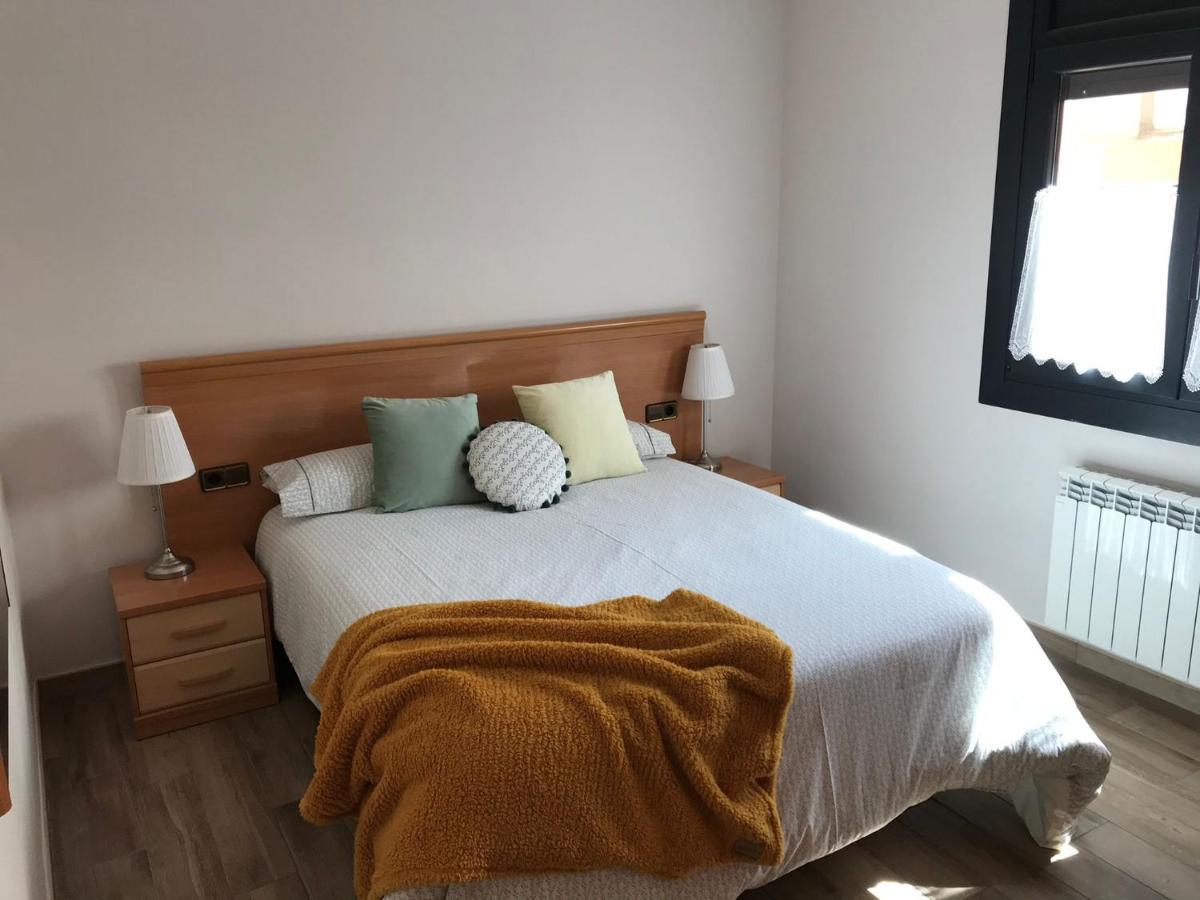 Sweet Dreams Apartment Campdevanol Bagian luar foto
